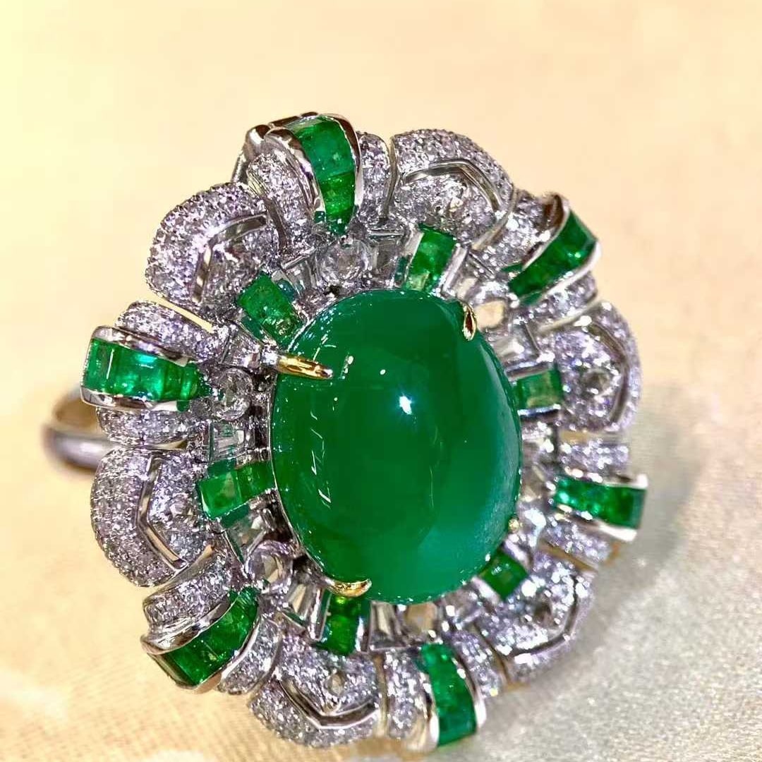 14k Gold 8.05 Ct Natural Emerald & Diamond Ring - 3