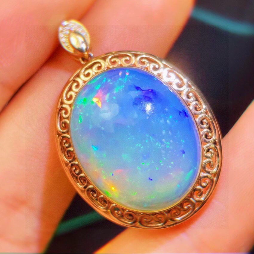 14k Gold 14.23 Ct Natural Opal & Diamond Pendant( Without Chain ) - 4