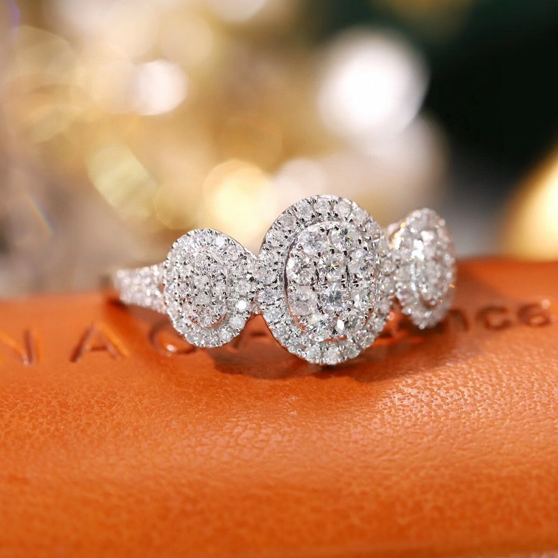 14k Gold 0.55 Ct Natural H Diamond Ring - 2