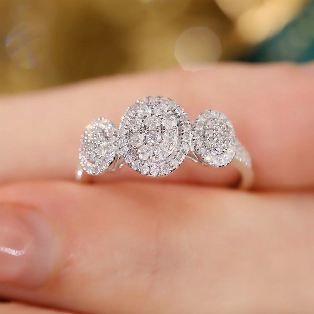 14k Gold 0.55 Ct Natural H Diamond Ring - 7