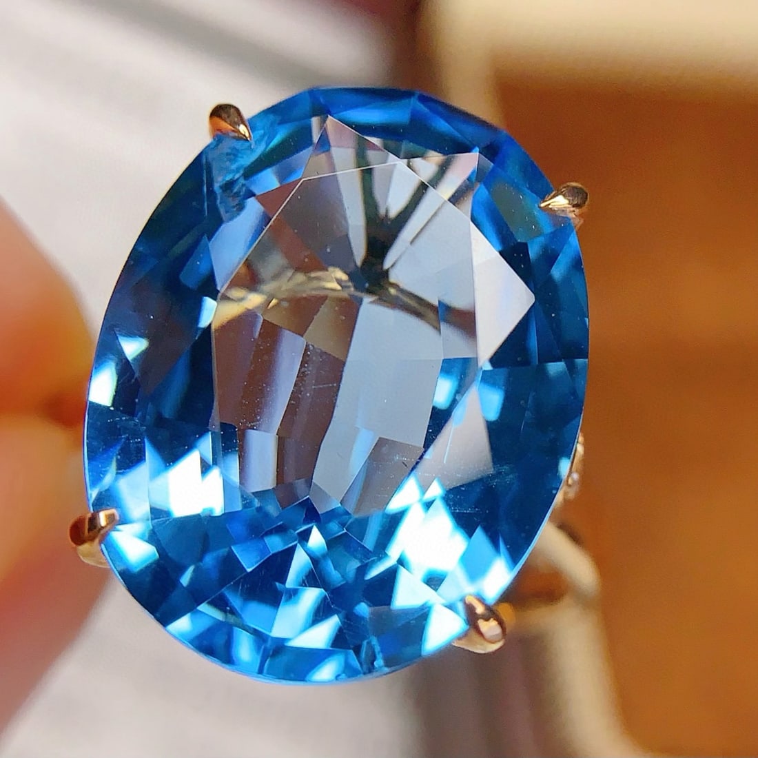 14k Gold 13 Ct Natural Topaz & Diamond Ring - 5