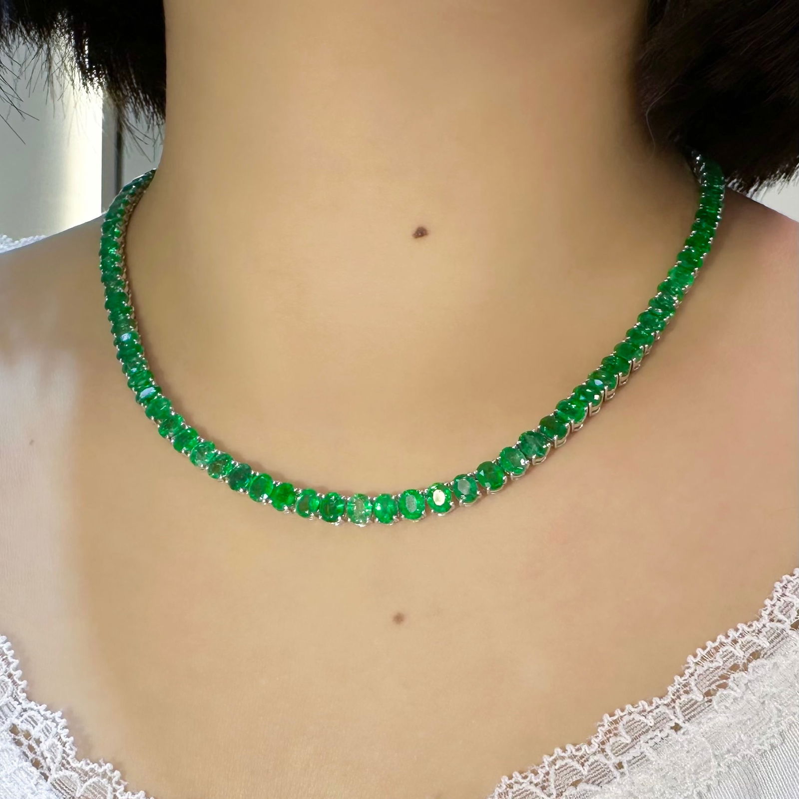 14k Gold 33.55 Ct Natural Emerald Necklace - 4