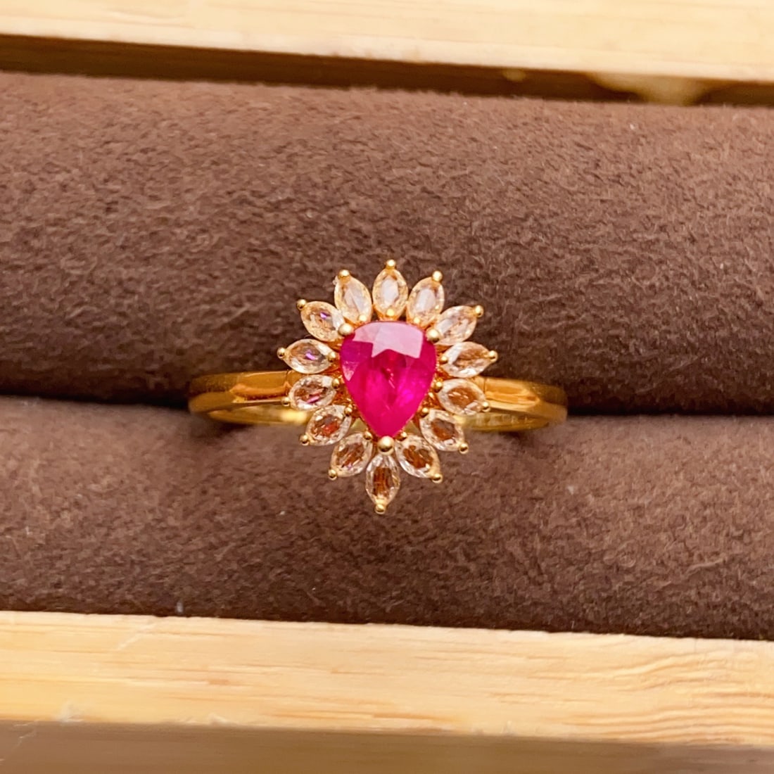 14k Gold 0.55 Ct Natural Ruby & Sapphire Ring - 4