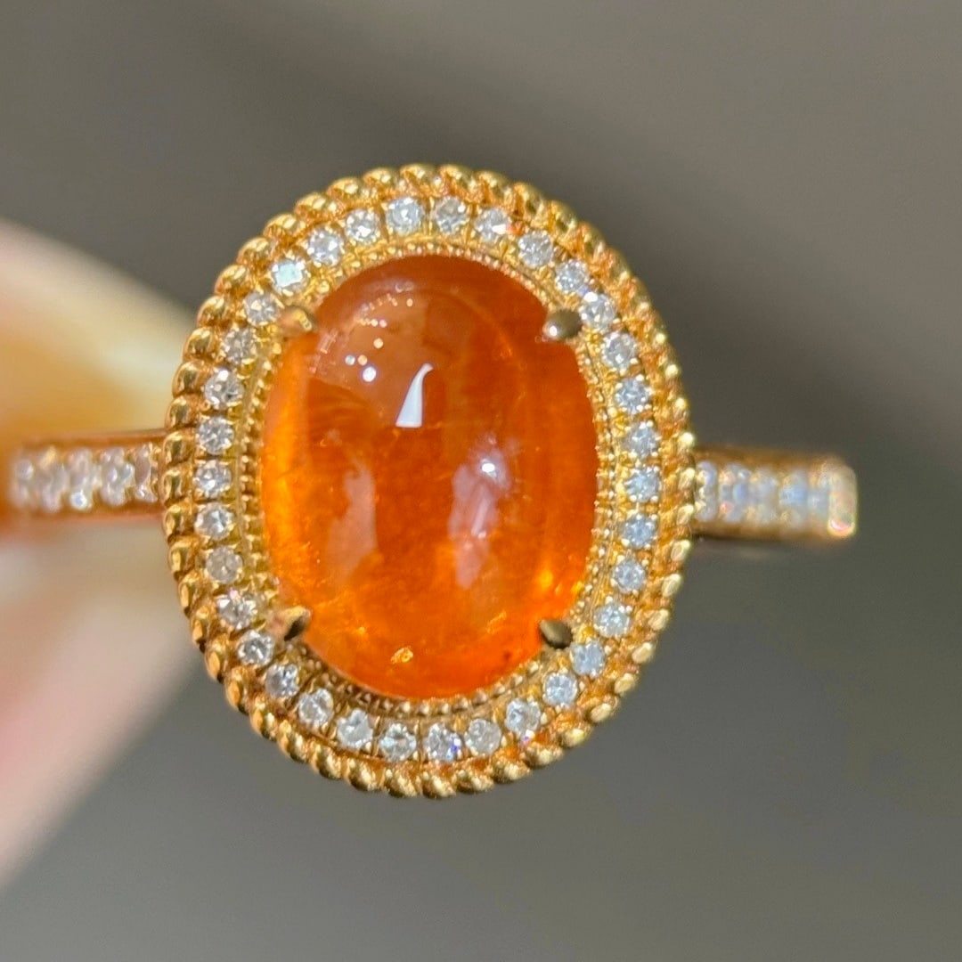 14k Gold 3.22 Ctw Natural Spessartine & Diamond Ring: Ref:231108068 // gold content:14k gold // ring size:7. 25us // // main gemstone:spessartine // shape:oval // carat weight:3. 02ct // color:orange // treatment:natural // // adjacent gemstone 2 : diamo