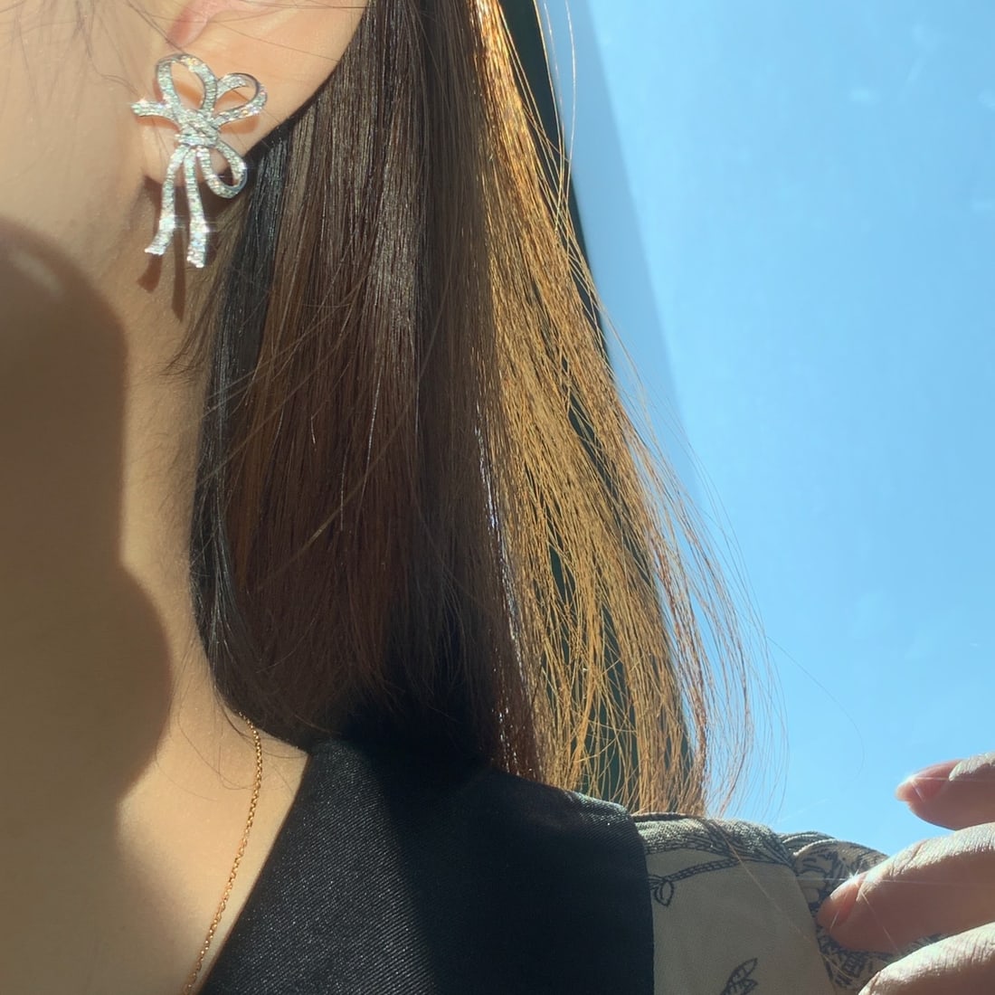 14k Gold 0.66 Ct Natural H Diamond Earrings - 4