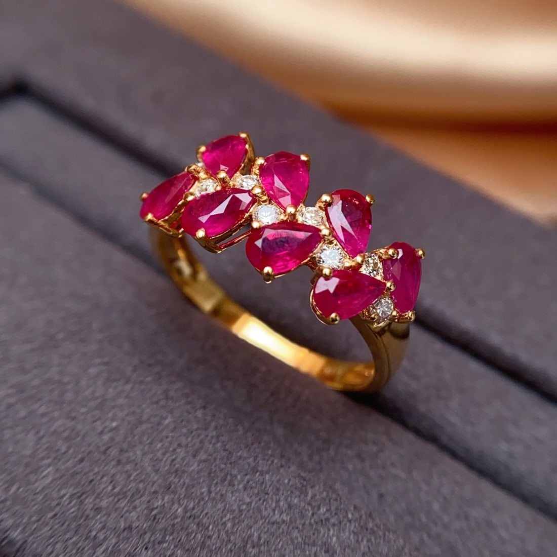14k Gold 2.55 Ct Natural Ruby & Diamond Ring - 4