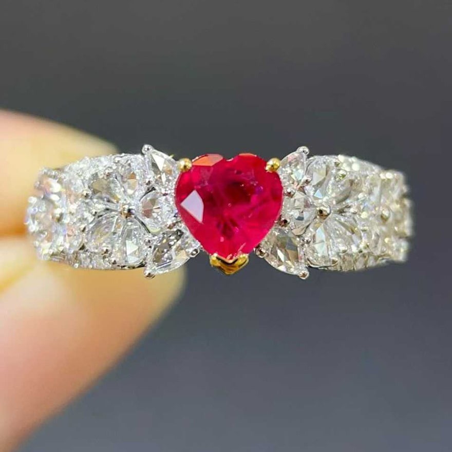 14k Gold 1.14 Ctw Natural Ruby & Diamond Ring - 3