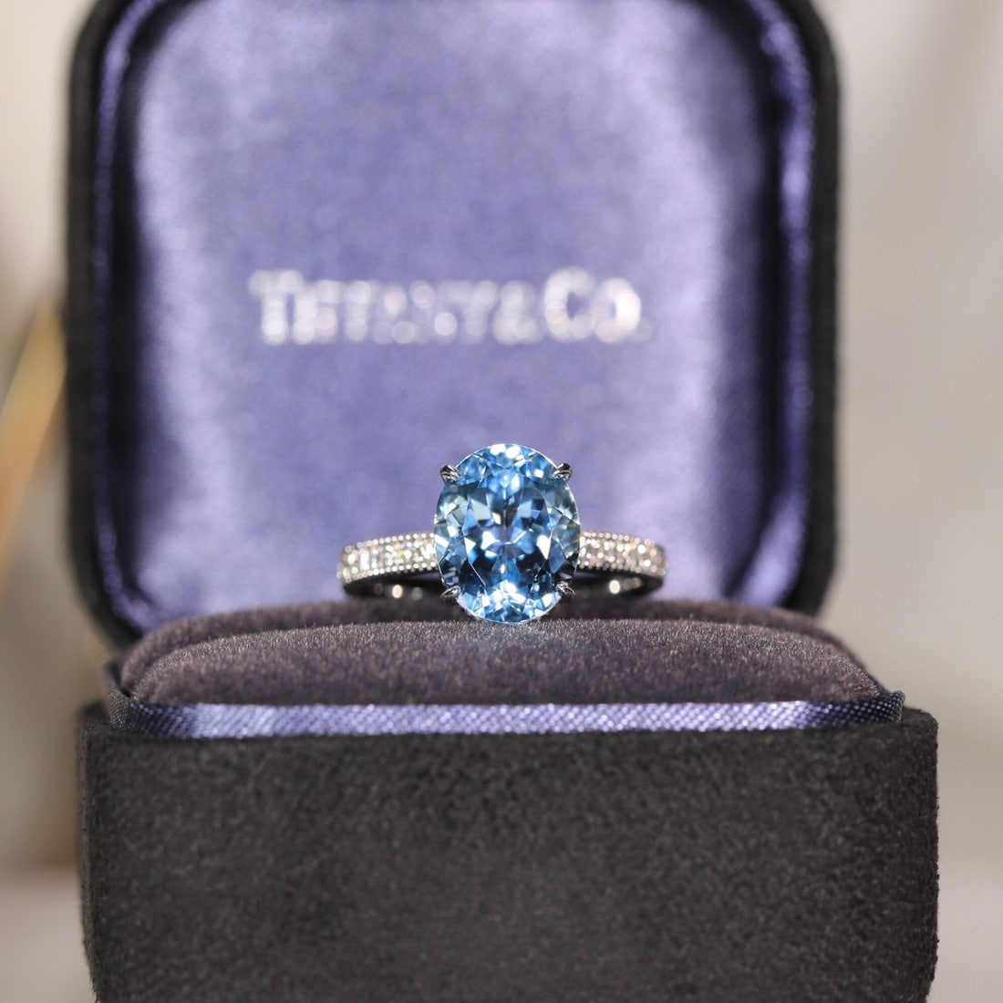 14k Gold 3.54 Ct Natural Aquamarine & Diamond Ring - 2