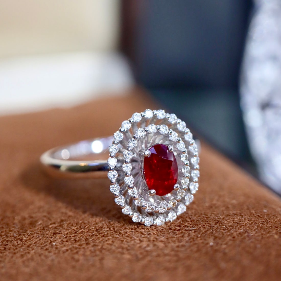 14k Gold 0.66 Ctw Vivid Red Natural Ruby & Diamond Ring - 2