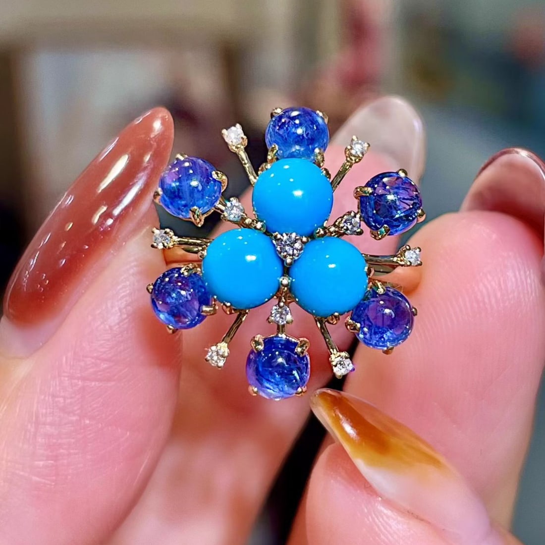 14k Gold 2.47 Ctw Natural Sapphire & Diamond Ring: Ref:231108121 // gold content:14k gold // ring size:7. 25us // // main gemstone:sapphire // shape:round // carat weight:2. 37ct // color:blue // treatment:natural // cut grade:g // // adjacent