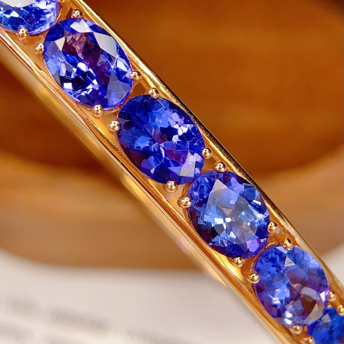 14k Gold 7.2 Ct Natural Tanzanite & Diamond Bangle - 5