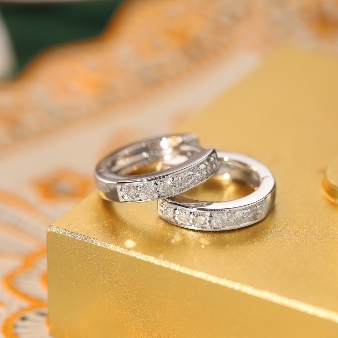 14k Gold 0.18 Ct Natural H Diamond Earrings - 7