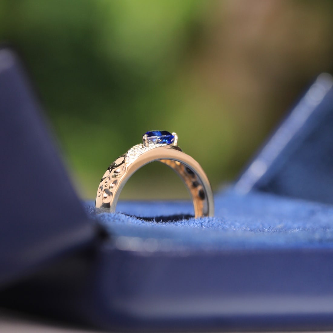 14k Gold 0.73 Ct Natural Sapphire & Diamond Ring - 2