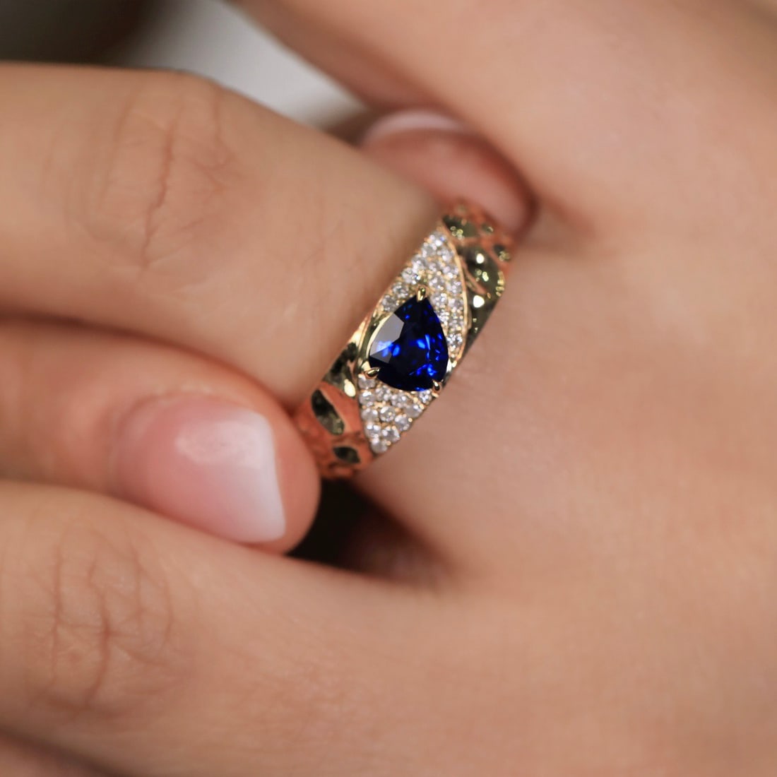 14k Gold 0.73 Ct Natural Sapphire & Diamond Ring - 4