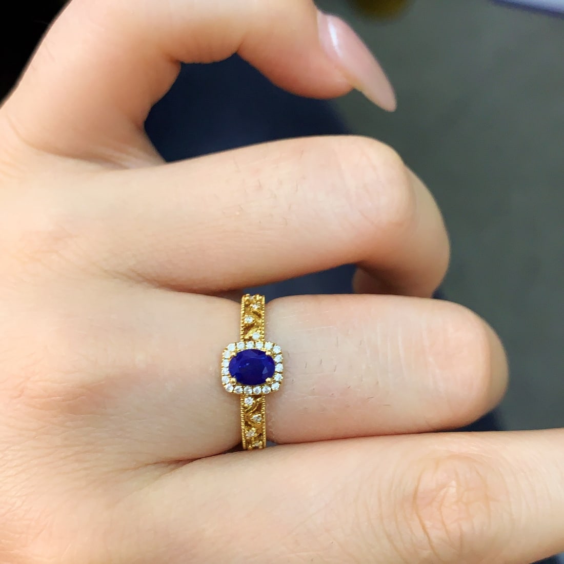 14k Gold 0.81 Ctw Natural Sapphire & Diamond Ring - 3