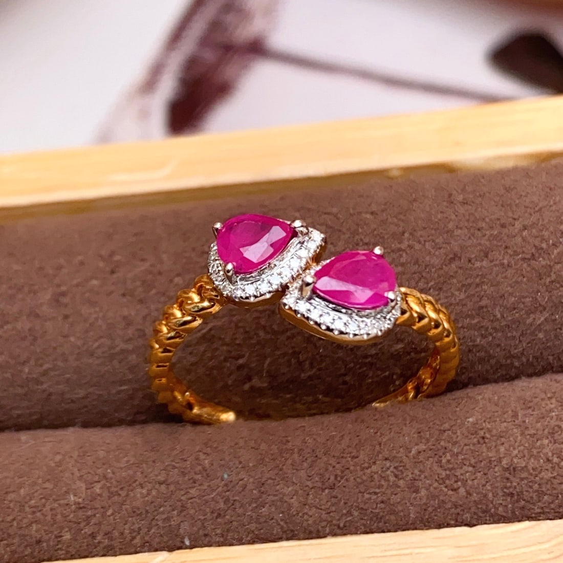 14k Gold 0.93 Ct Natural Ruby & Diamond Ring - 4