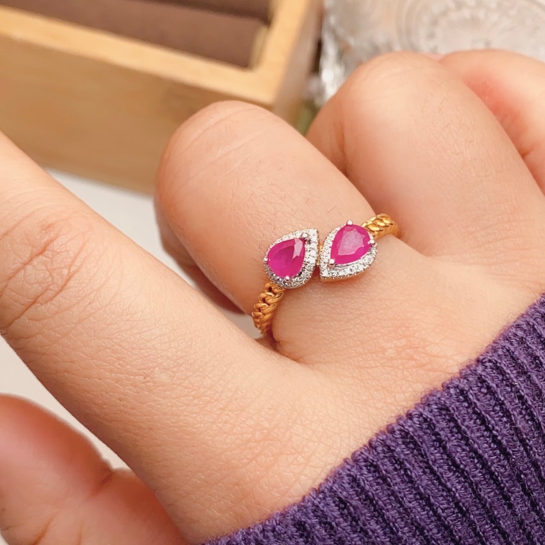 14k Gold 0.93 Ct Natural Ruby & Diamond Ring - 5