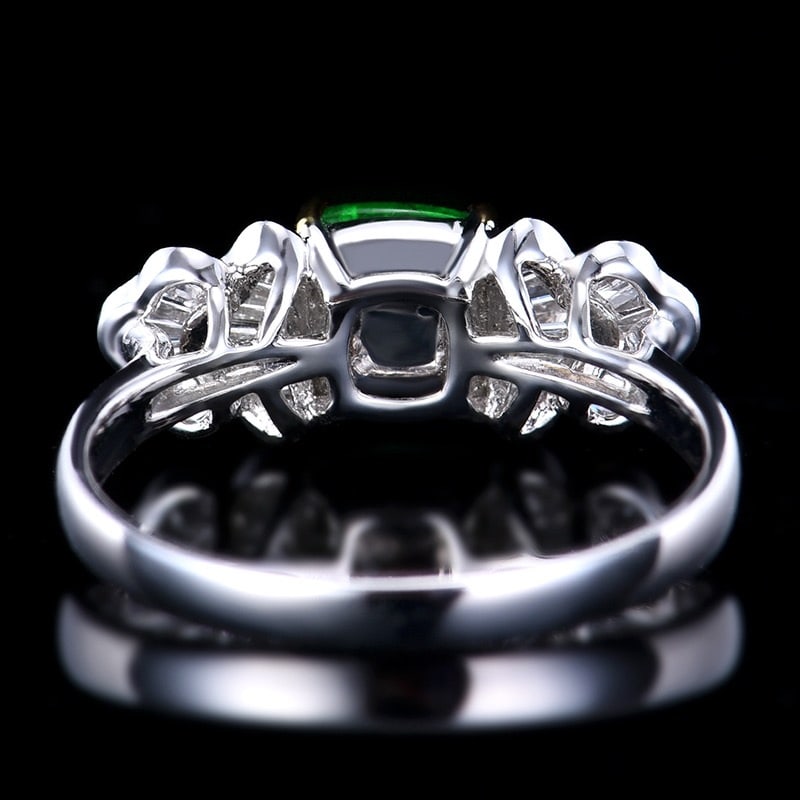 14k Gold 1.43 Ctw Vivid Green Natural Emerald & Diamond Ring - 5