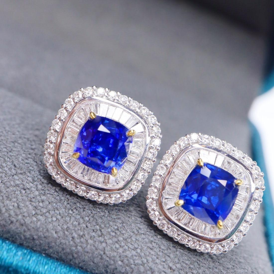 14k Gold 2.53 Ctw Natural Sapphire & Diamond Earrings: Ref:231108189 // gold content:14k gold // main gemstone:sapphire // shape:cushion // carat weight:2. 00ct // color:royal blue // treatment:natural // // adjacent gemstone 2 : diamond // shape:multiple