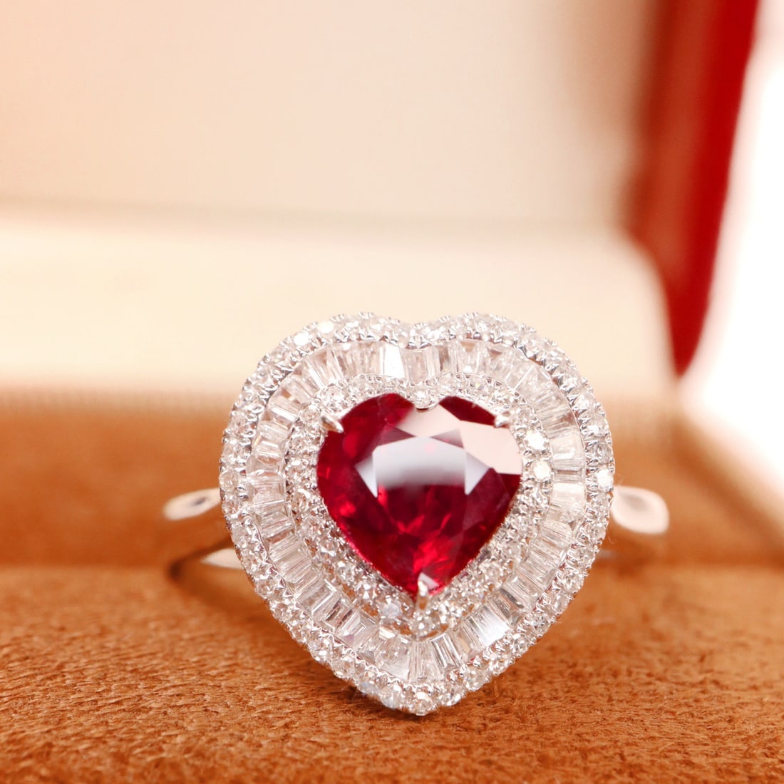 14k Gold 1.62 Ctw Natural Ruby & Diamond Ring - 3