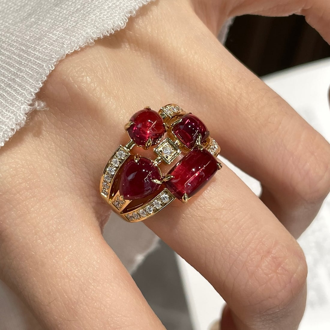 14k Gold 4 Ct Natural Tourmaline & Diamond Ring - 2