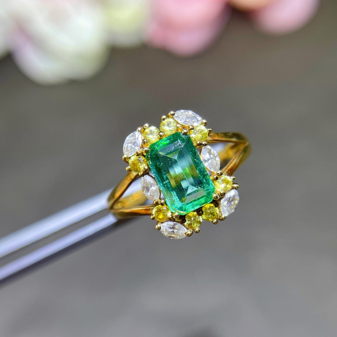 14k Gold 1.39 Ctw Natural Emerald & Diamond Ring - 2