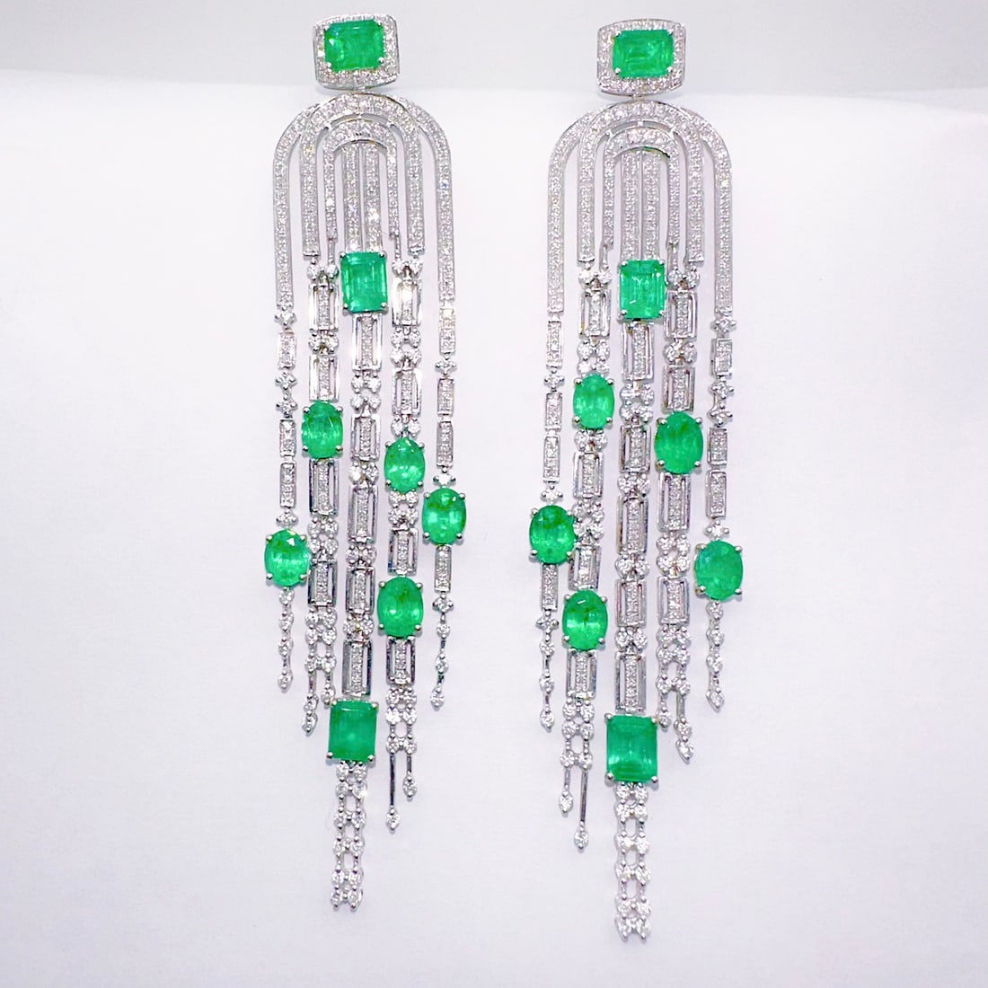 14k Gold 8.40 Ctw Vivid Green Natural Emerald & Diamond Earrings - 2