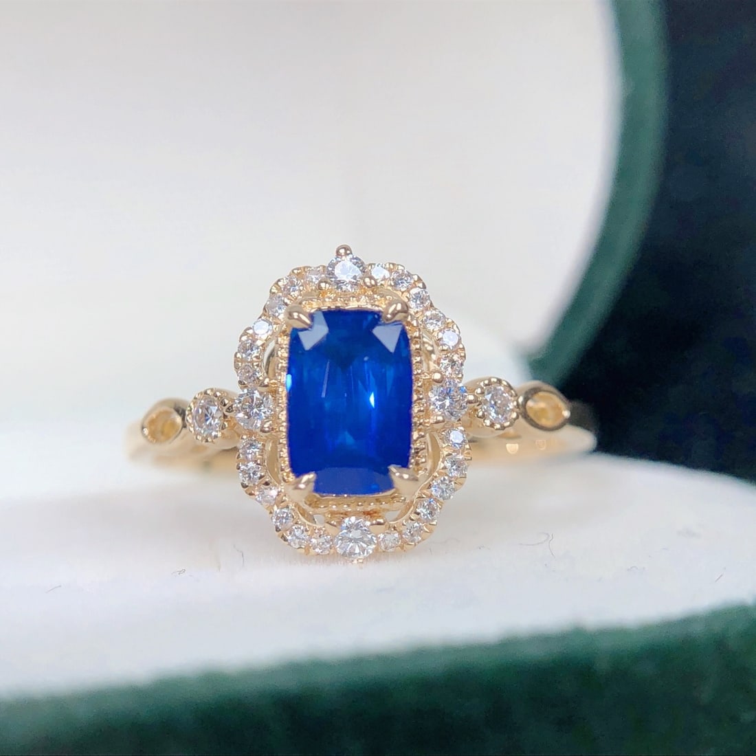 14k Gold 0.99 Ctw Natural Sapphire & Diamond Ring: Ref:231108256 // gold content:14k gold // ring size:7. 25us // // main gemstone:sapphire // shape:cushion // carat weight:0. 83ct // color:royal blue // treatment:natural // // adjacent gemstone 2 : d