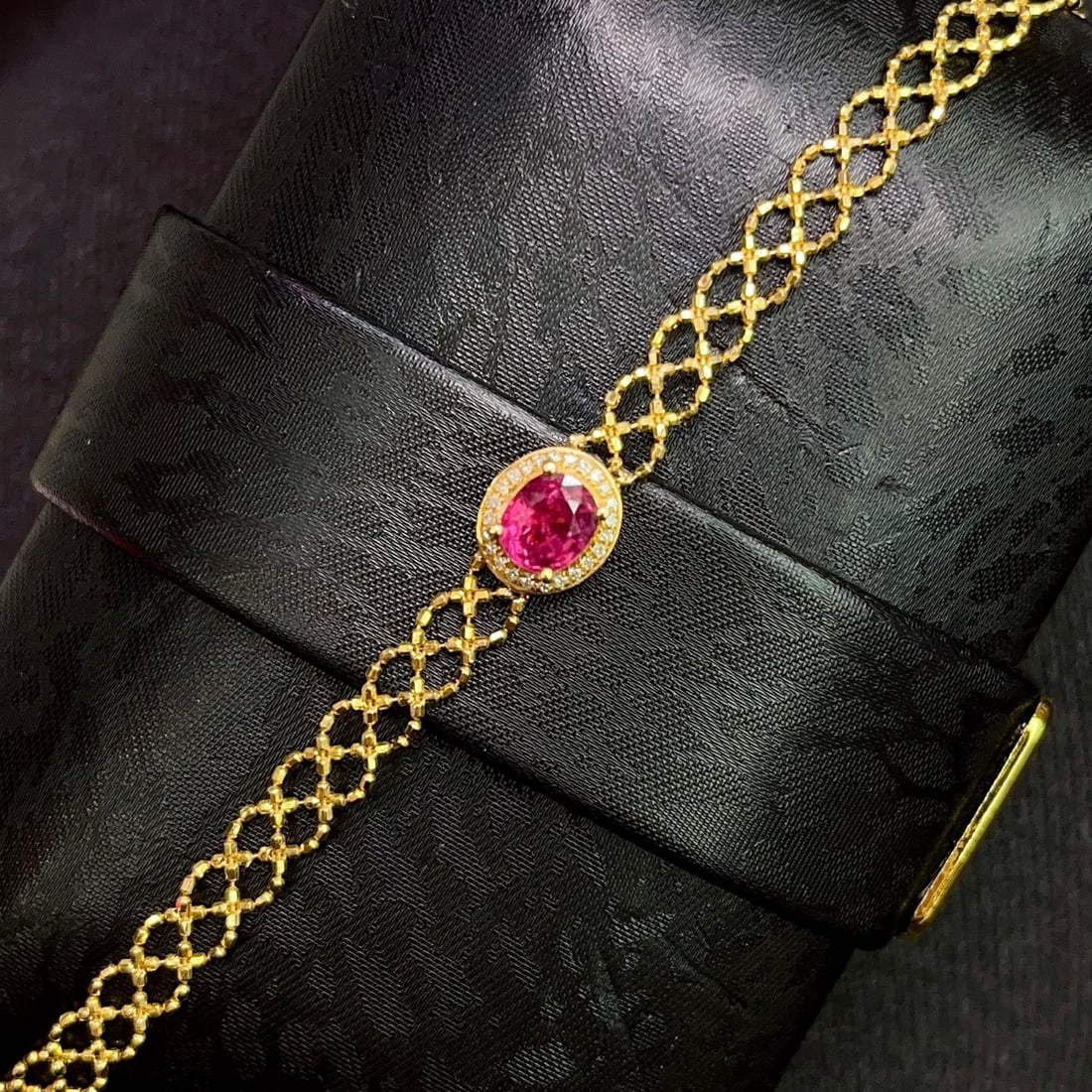 14k Gold 0.68 Ct Natural Ruby & Diamond Bracelet - 2