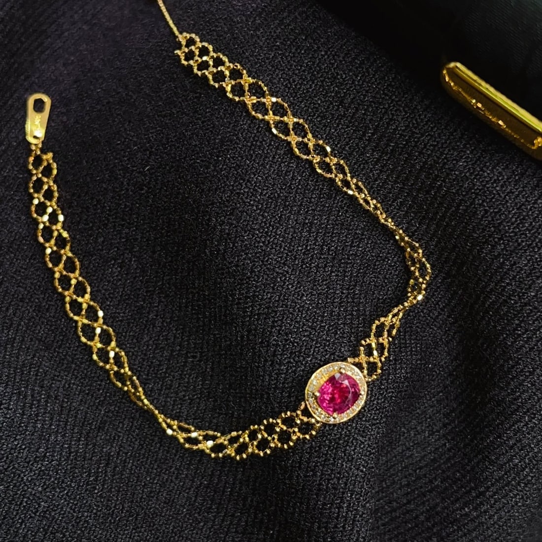 14k Gold 0.68 Ct Natural Ruby & Diamond Bracelet - 5
