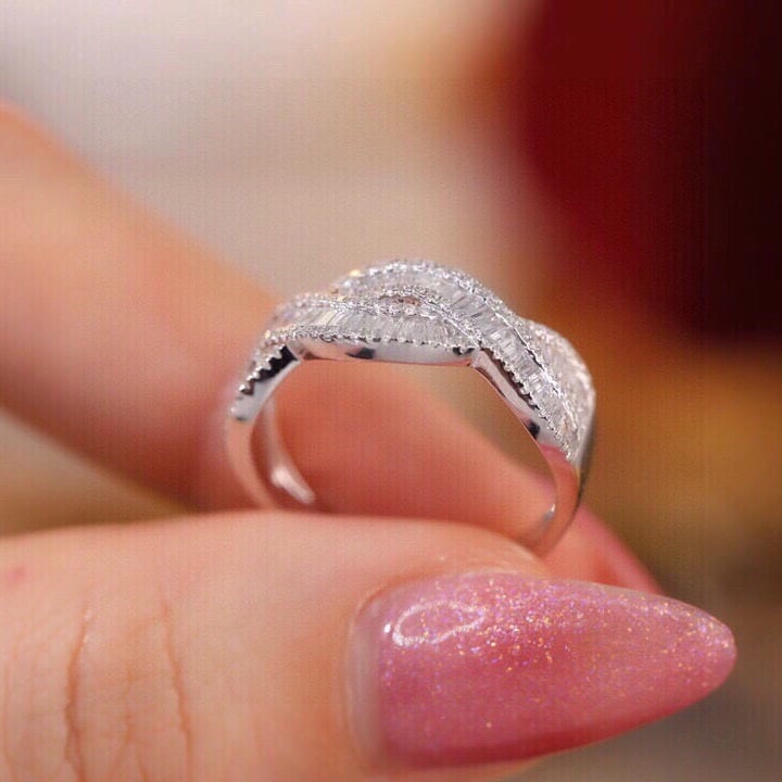 14k Gold 0.60 Ct Natural H Diamond Ring - 8