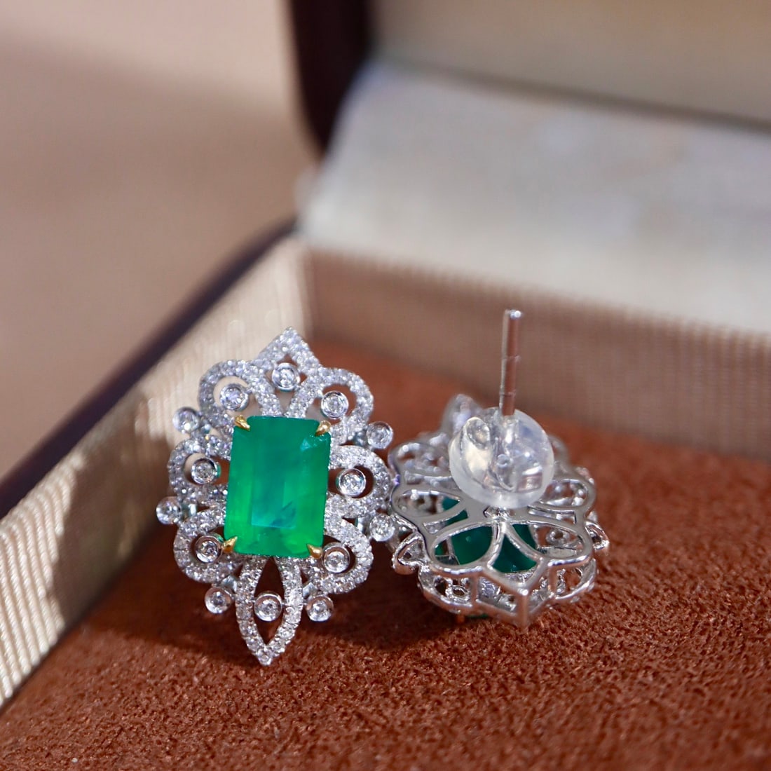 14k Gold 2.45 Ctw Vivid Green Natural Emerald & Diamond Earrings - 6