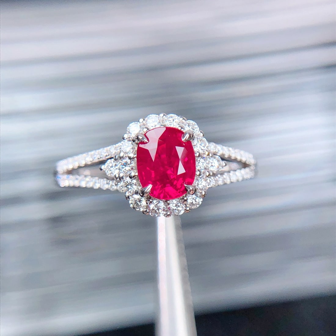 14k Gold 1.32 Ctw Natural Ruby & Diamond Ring - 2