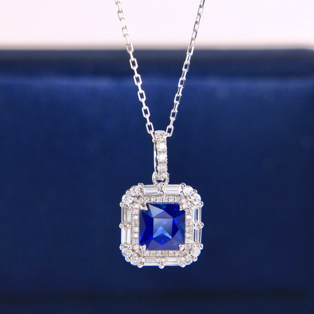 14k Gold 2.01 Ctw Natural Sapphire & Diamond Necklace - 3