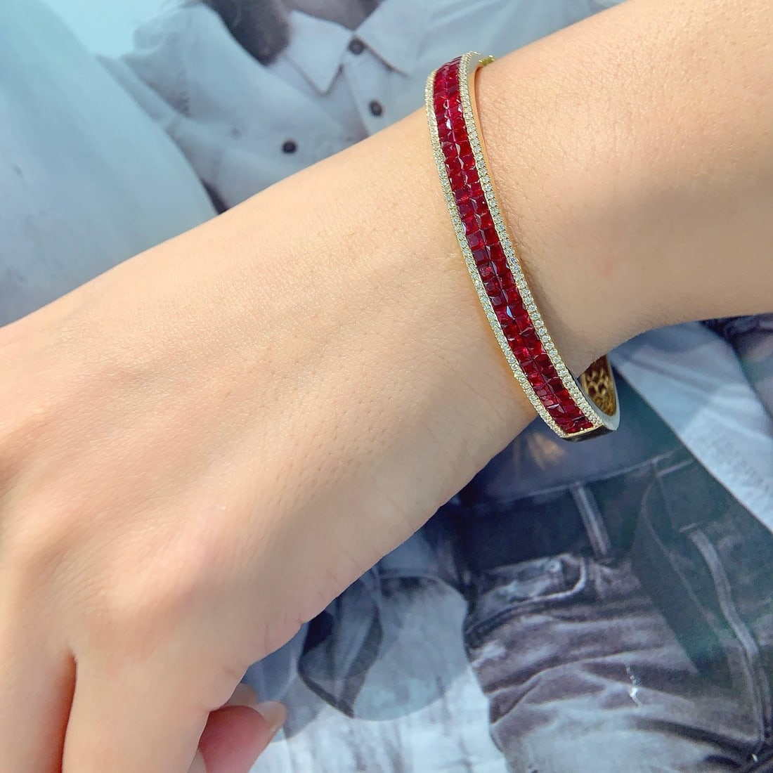 14k Gold 5.24 Ctw Natural Ruby & Diamond Bangle - 6