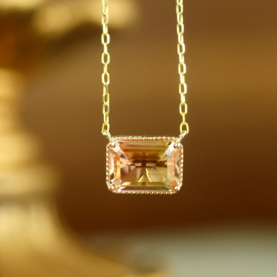 14k Gold 1.75 Ctw Natural Tourmaline & Diamond Necklace: Ref:231108358 // gold content:14k gold // main gemstone:tourmaline // shape:octagonal // carat weight:1. 65ct // color:yellow // treatment:natural // // adjacent gemstone 2 : diamond // shape:round