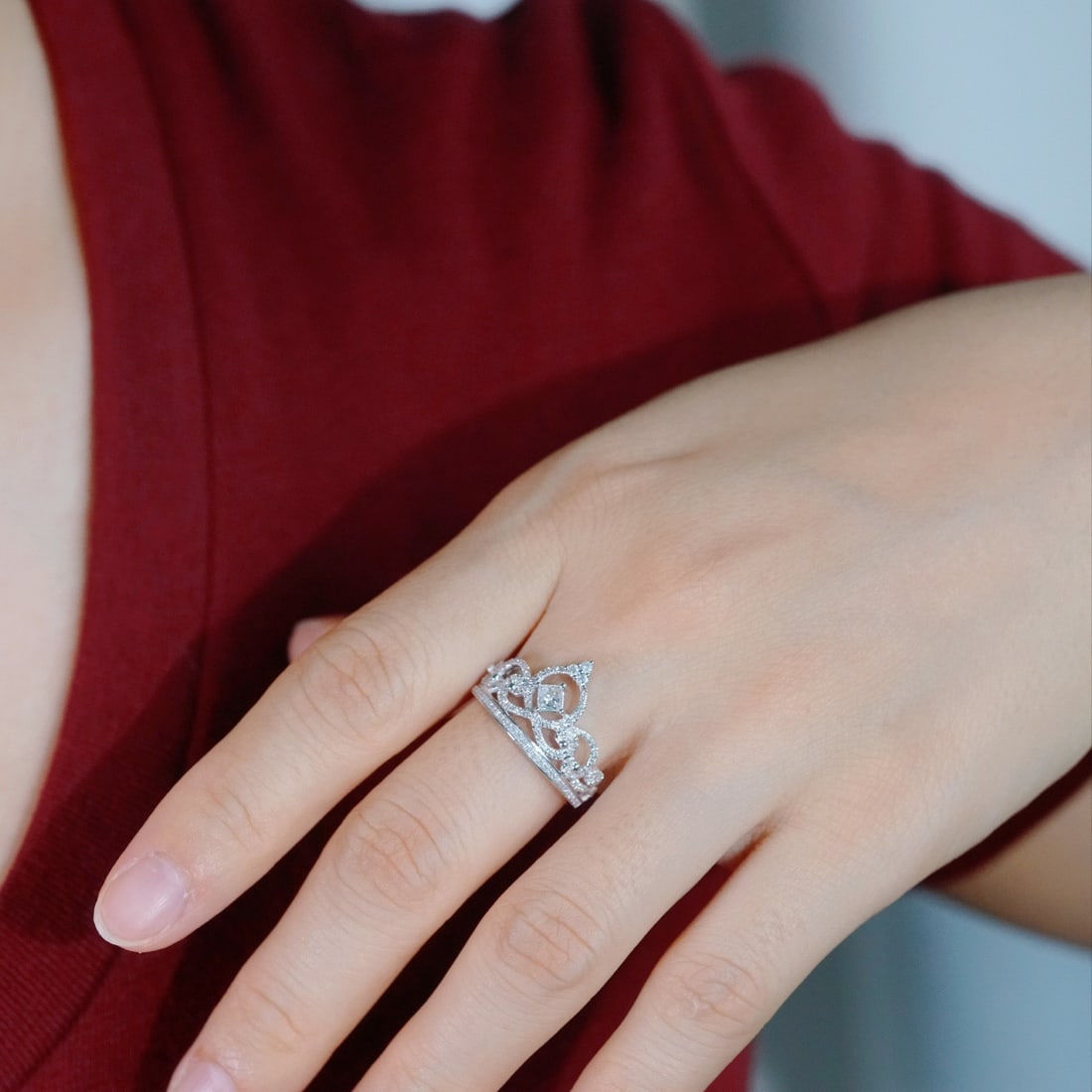 14k Gold 0.55 Ct Natural H Diamond Ring - 4