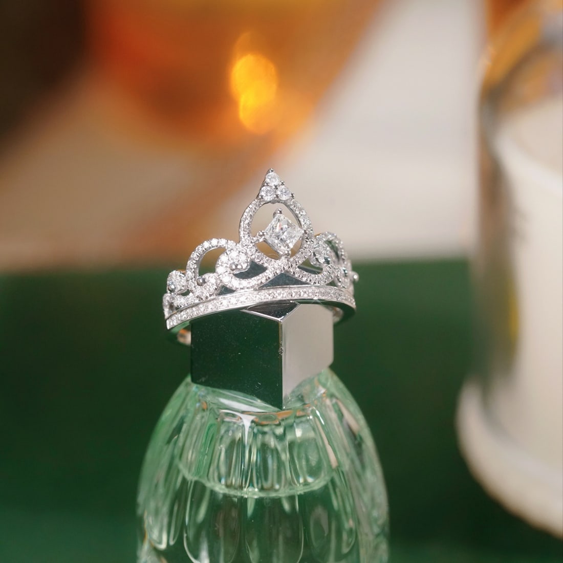 14k Gold 0.55 Ct Natural H Diamond Ring - 6