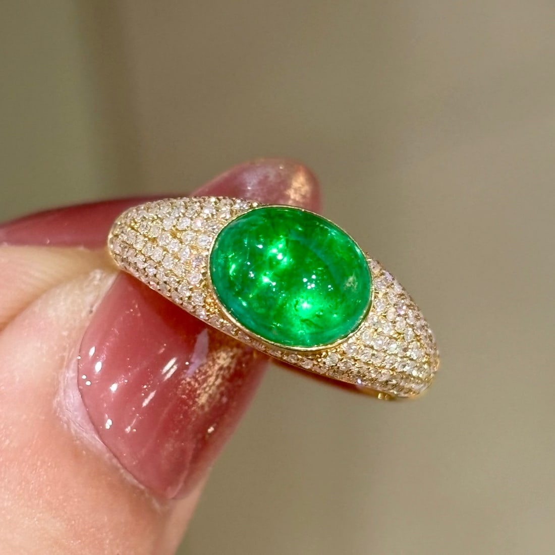 14k Gold 2.1 Ct Vivid Green Natural Emerald & Diamond Ring - 6