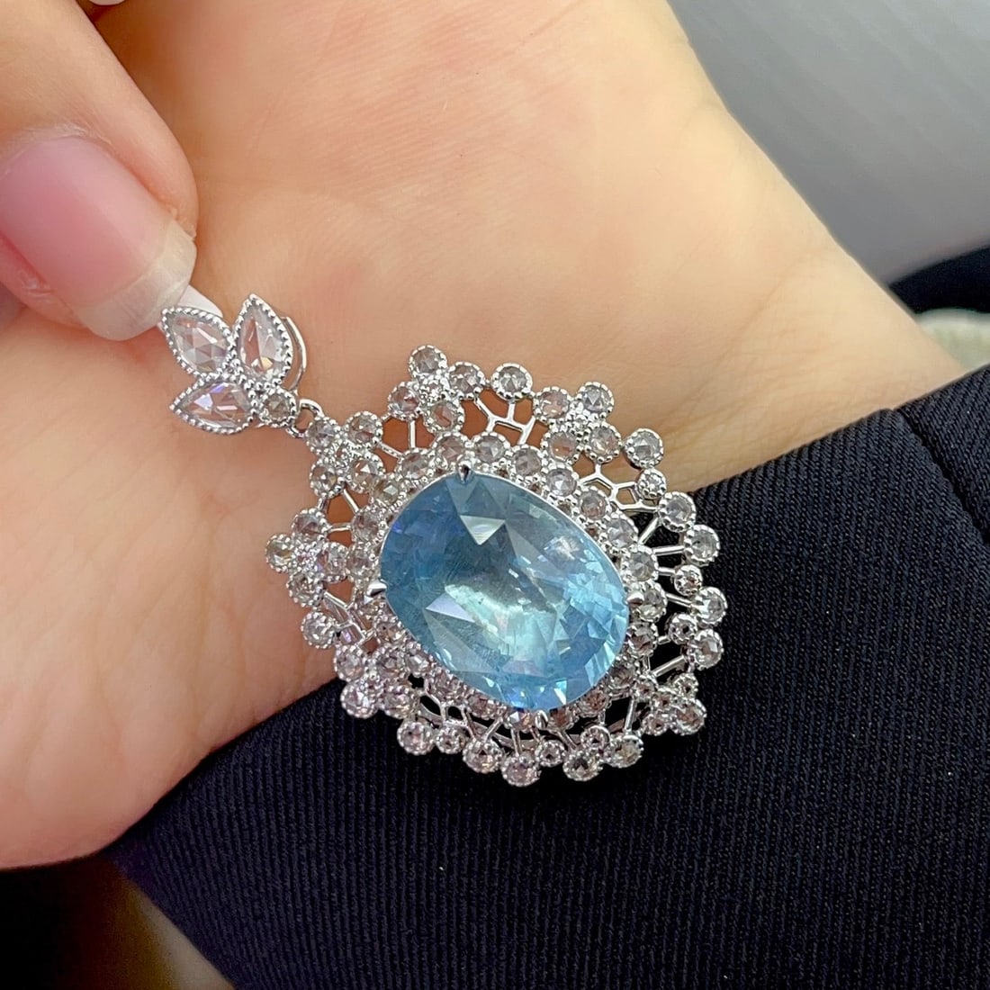 14k Gold 7.50 Ct Natural Aquamarine & Sapphire Pendant( Without Chain ) - 5