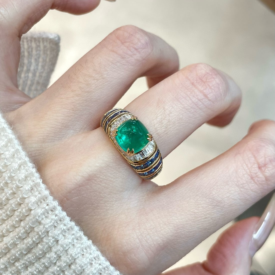 14k Gold 3.17 Ctw Natural Emerald & Sapphire Ring - 4