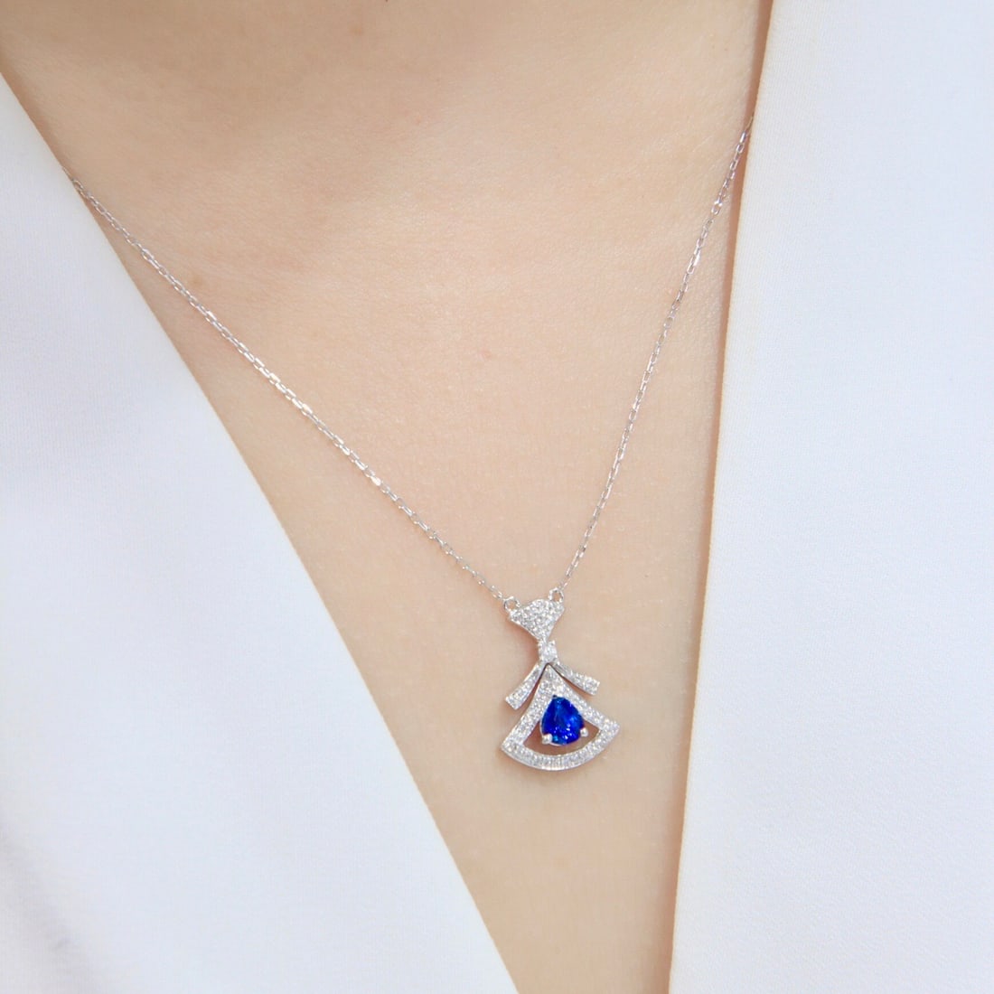 14k Gold 0.53 Ctw Natural Sapphire & Diamond Necklace - 6