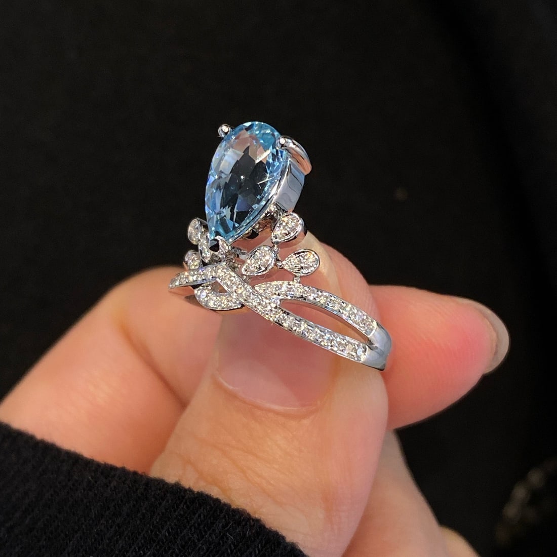 14k Gold 1.92 Ctw Natural Aquamarine & Diamond Ring - 2