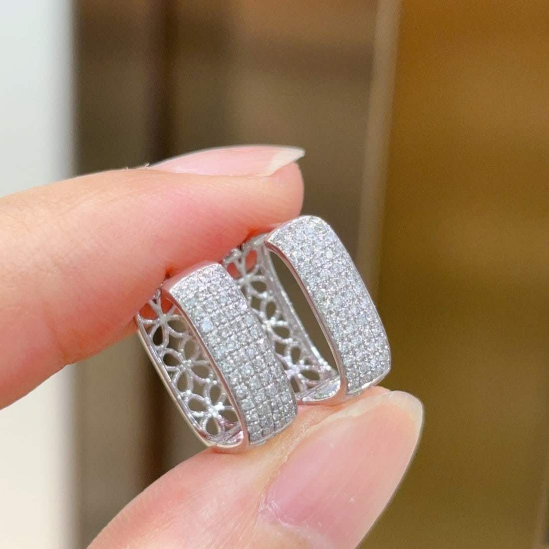 14k Gold 0.5 Ct Natural H Diamond Earrings - 2