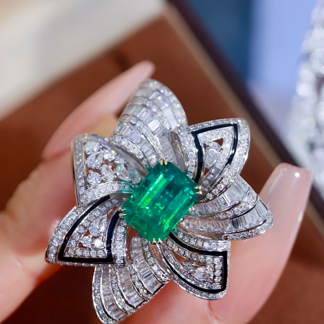 14k Gold 4.59 Ctw Vivid Green Natural Emerald & Diamond Ring/pendant( Without Chain ) - 6