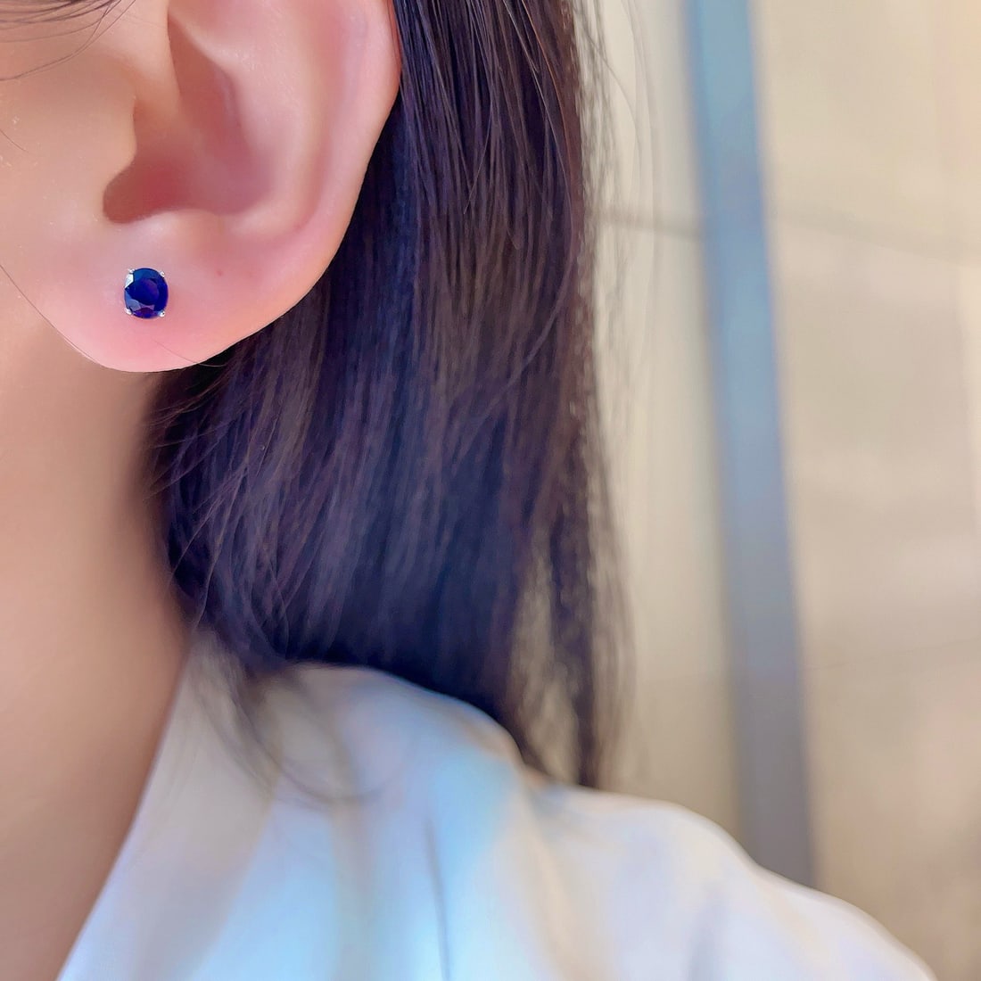 14k Gold 1.25 Ct Natural Sapphire Earrings - 4