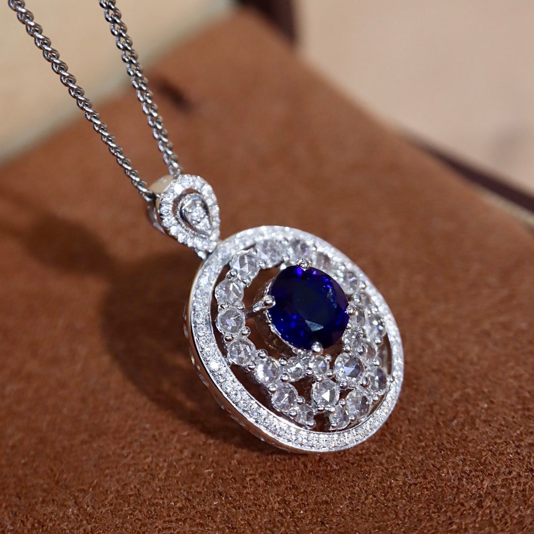 14k Gold 1.78 Ctw Natural Sapphire & Diamond Pendant( Without Chain ) - 4
