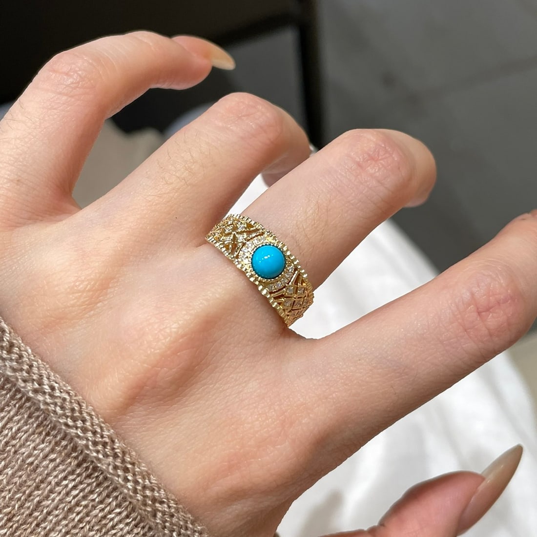 14k Gold 0.5 Ct Natural Blue Turquoise & Diamond Ring - 5