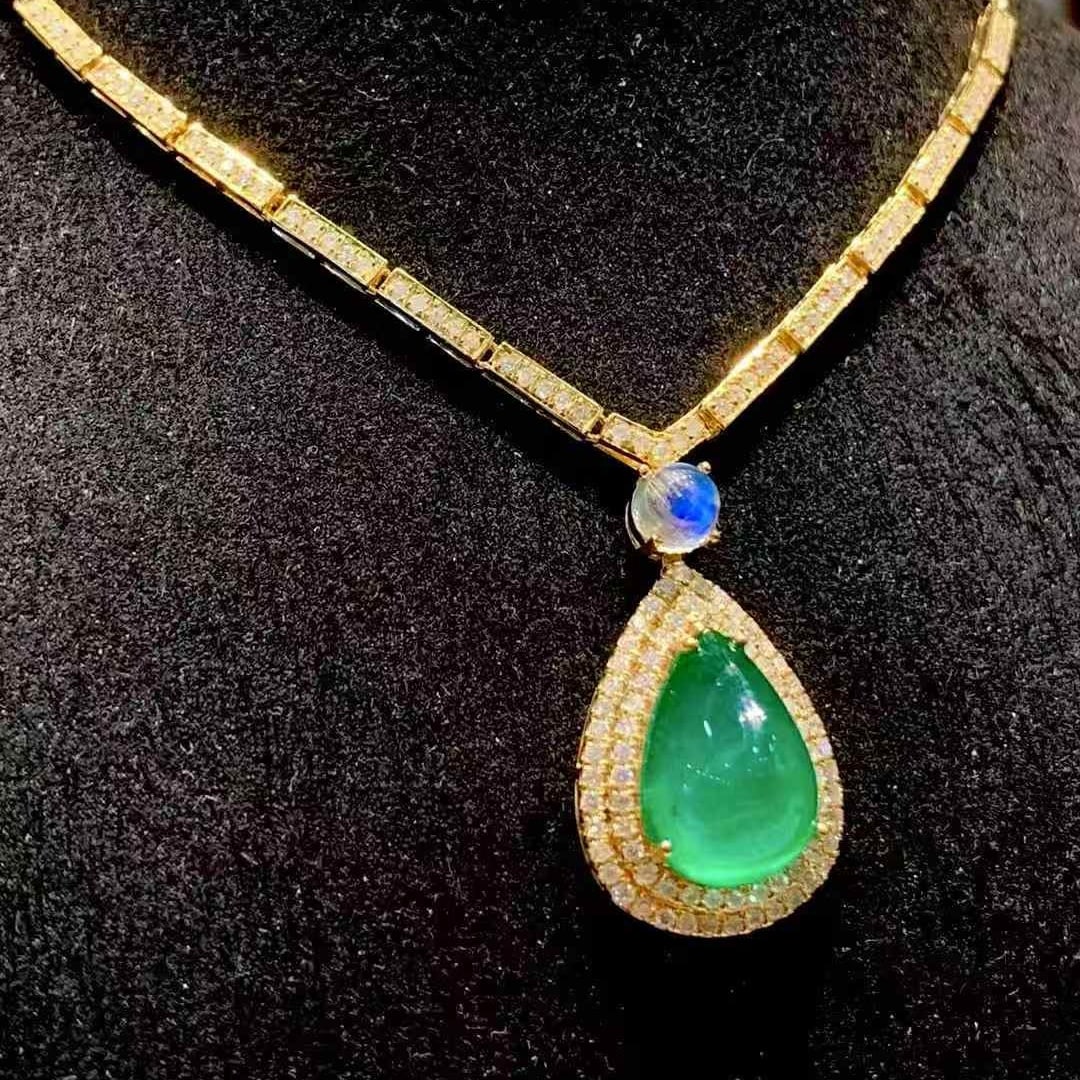 14k Gold 5.02 Ct Natural Emerald & Diamond Necklace - 2