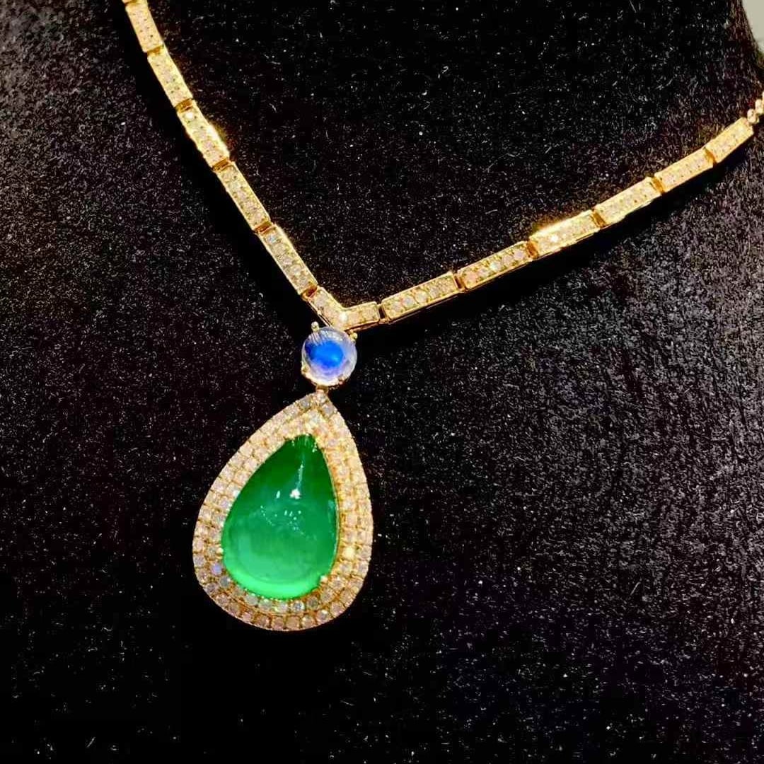 14k Gold 5.02 Ct Natural Emerald & Diamond Necklace - 5